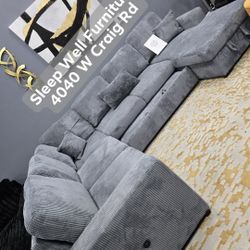 ✨️ Sectional Sofa Sleeper ✨️ Furniture Queen Bedrooms, Dining Avail