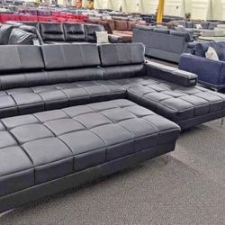 New 117x79 Sectional Couch With Oversized Ottoman / Free Delivery 
