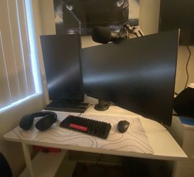 Gaming PC setup