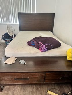 Free Queen size bedroom set