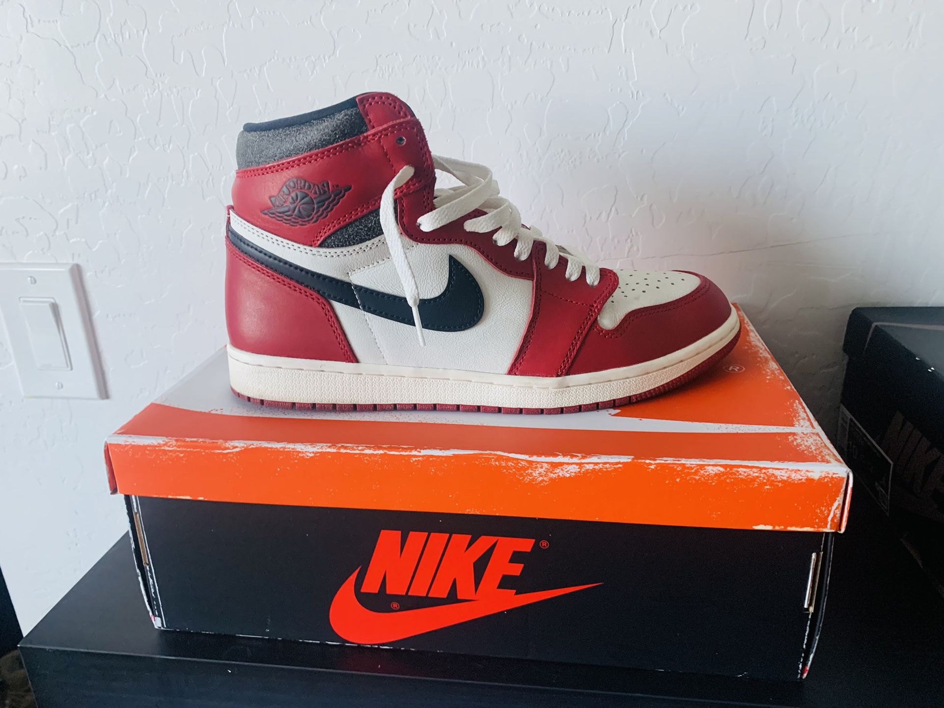 Jordan 1 Retro High OH ( Lost and Founds ) Men’s 10