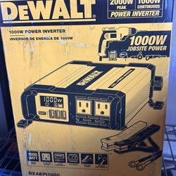 DeWALT 1000w Portable Car Power Inverter 