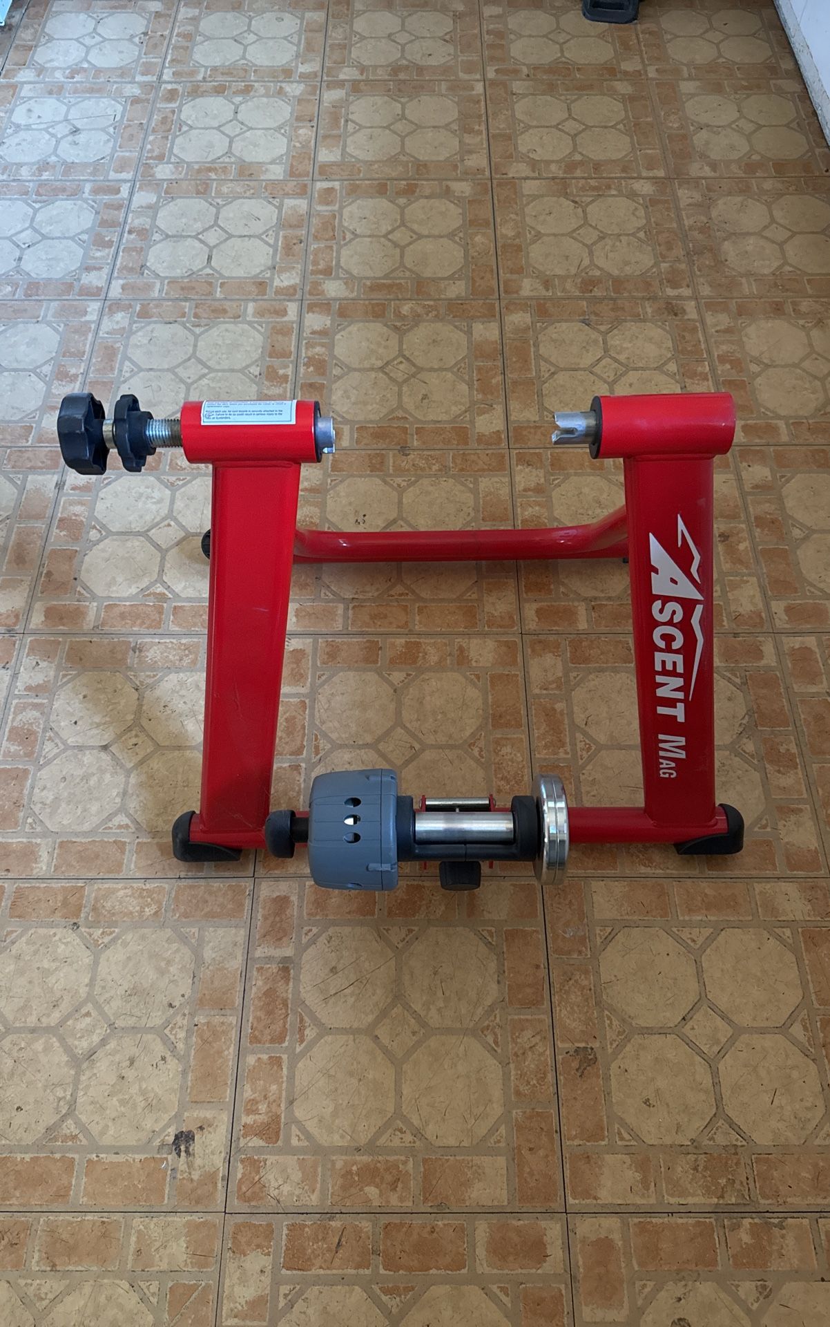 Ascent Mag Bike trainer