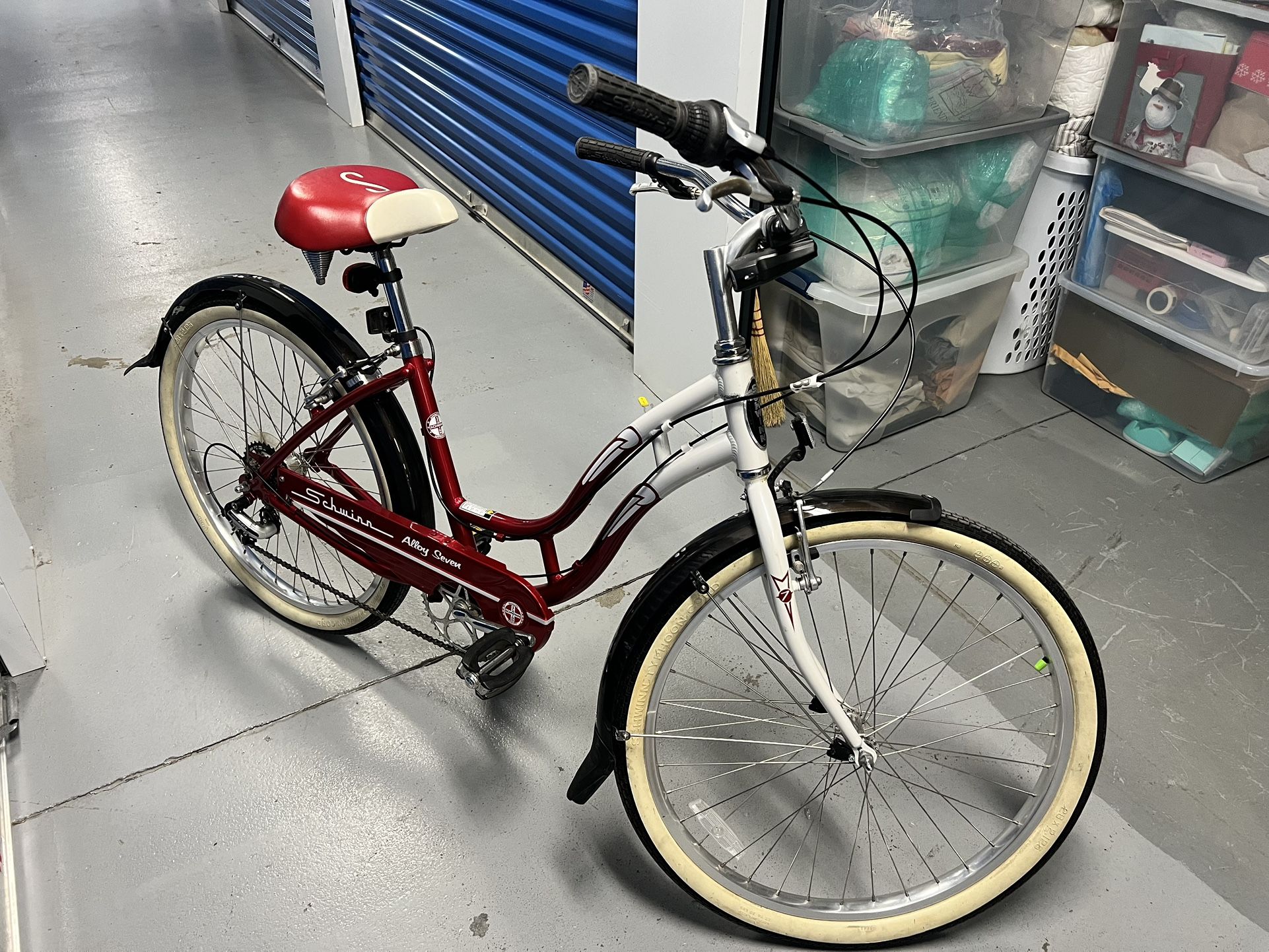 Schwinn Cruiser