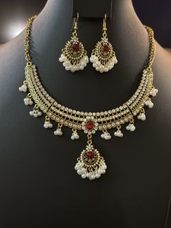 Necklace and Earrings set