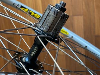 Shimano Deore LX wheelset (FH-M560 / HB-M560)