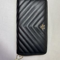 NEW Victoria Secret Leather Quilt Wallet