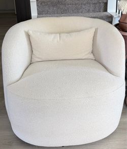 Modern white swivel chair- like new