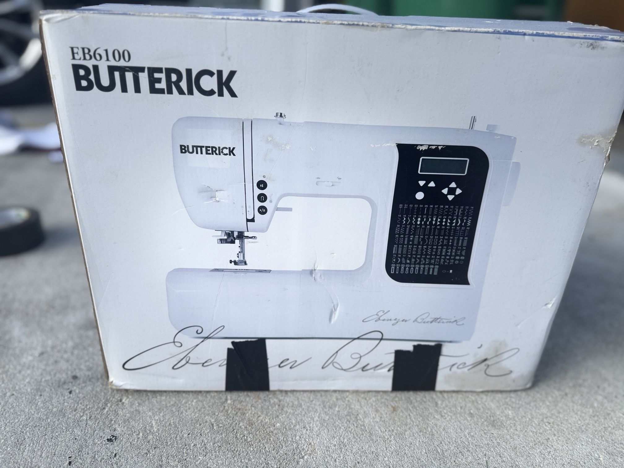 Butterick EB6100 Sewing Machine