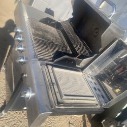Fridge And Grill 