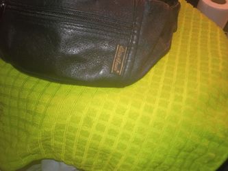 Eddie Bauer Black Leather Fanny Pack Waist Bag