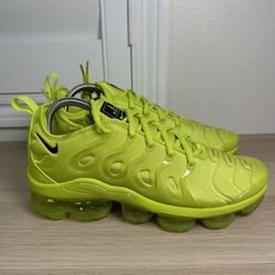 Vapormax womens cheap neon