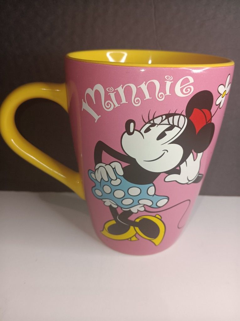 Disney Store Minnie Mouse Coffee Cup Mug Pink Yellow 2 Sided Genuine Aufhentic