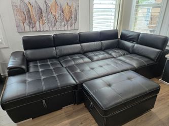 Dante 4PC Sectional with Pull Out Bed and Ottoman