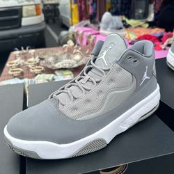 Jordan Max Aura 2