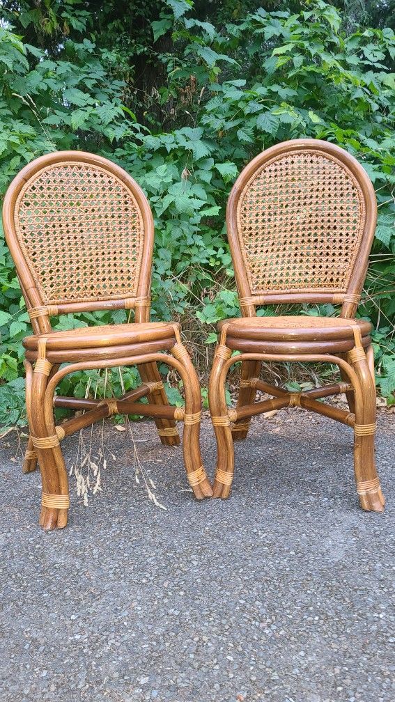 Awesome Cane And Bamboo Chairs
