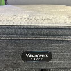 King Mattress Beautyrest Silver Pillow Top 