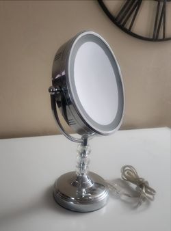 Conair Double-Sided Lighted Makeup Mirror - Lighted Vanity Makeup Mirror; 1x/7x magnification; Polished Chrome w/ Crystal Ball Stem
