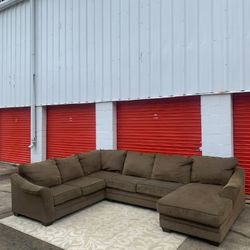 Brown Sectional Couch 