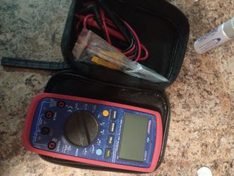 Westward 22XX19 True RMS Digital Multimeter