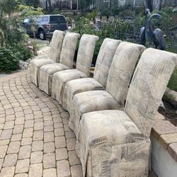 A Set Of 6 Dinning Chairs With High back , Tapestry Fabric 
