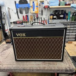 Vox AC15C1 w/ Celestion Greenback