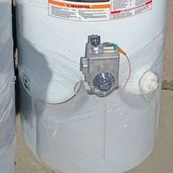GE Water Heater 38 Gallons 