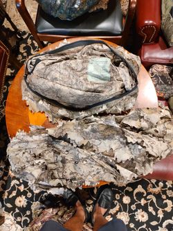 D2 Tracker Concealment Suit (Used)