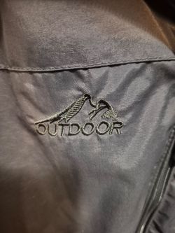 Outdoor Dark Gray Windbreaker.