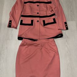 TA SA FRANCE CHIC Women's 2 piece Pink And Black Suit Jacket and Skirt 