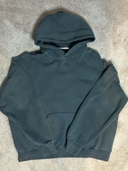Essential hoodie