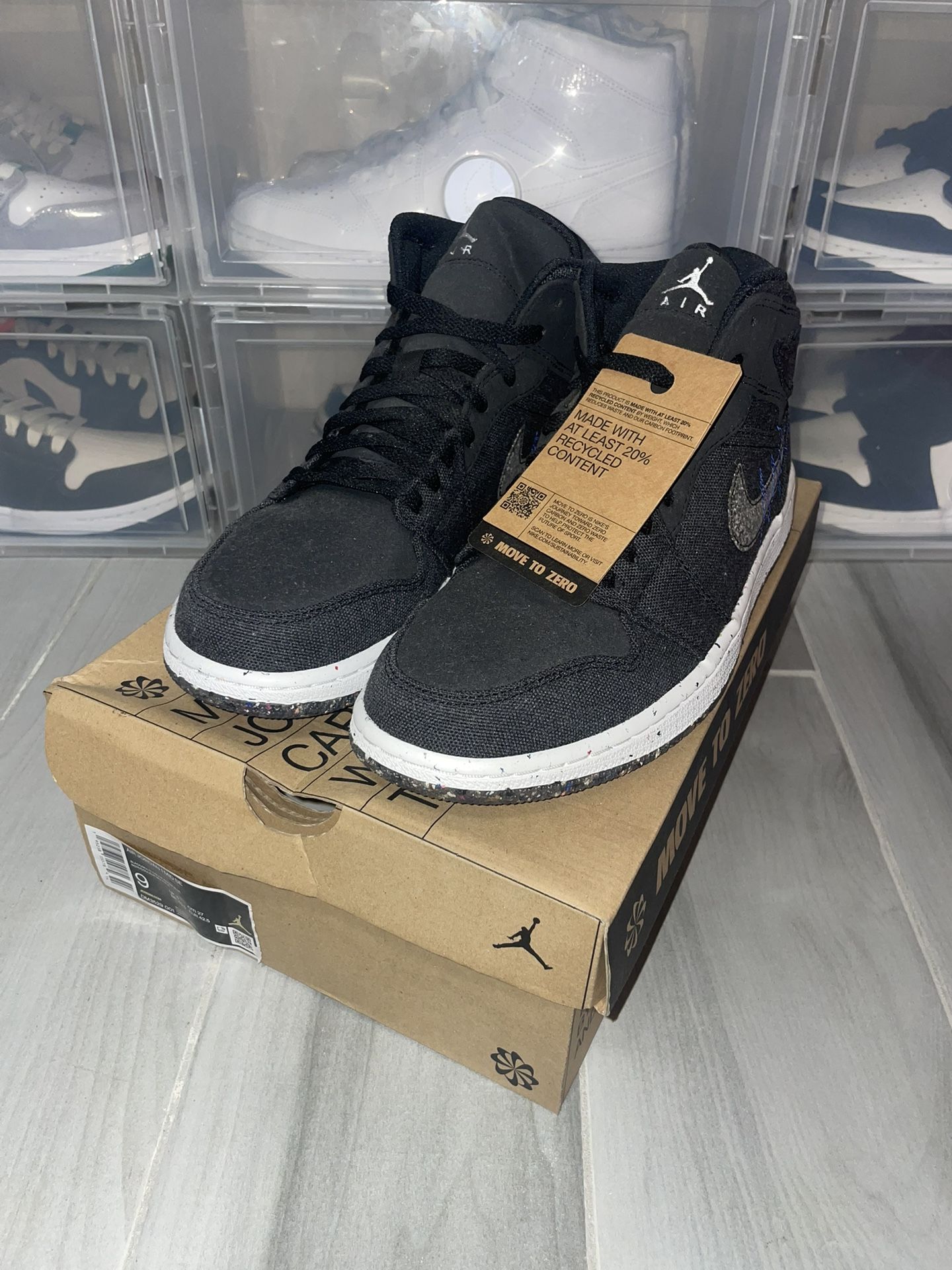 Jordan 1 Mid Crater Black - SIZE:9 M