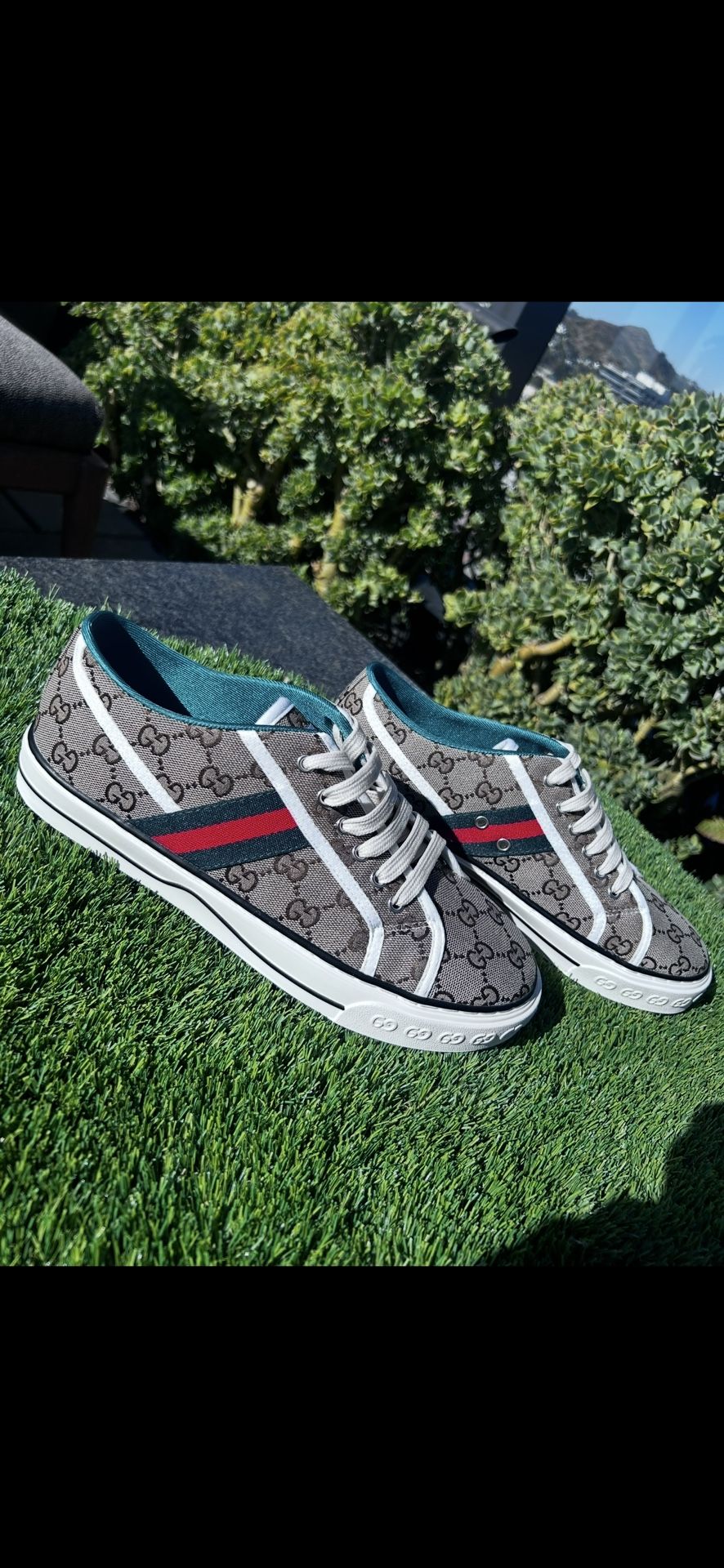 Gucc.i Size 10.5&11