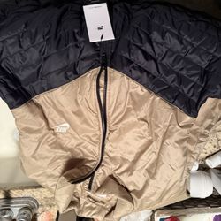 Nike Sportswear Therma-Fit Repel Vest Beige Black Mens XL (FB8201-010)