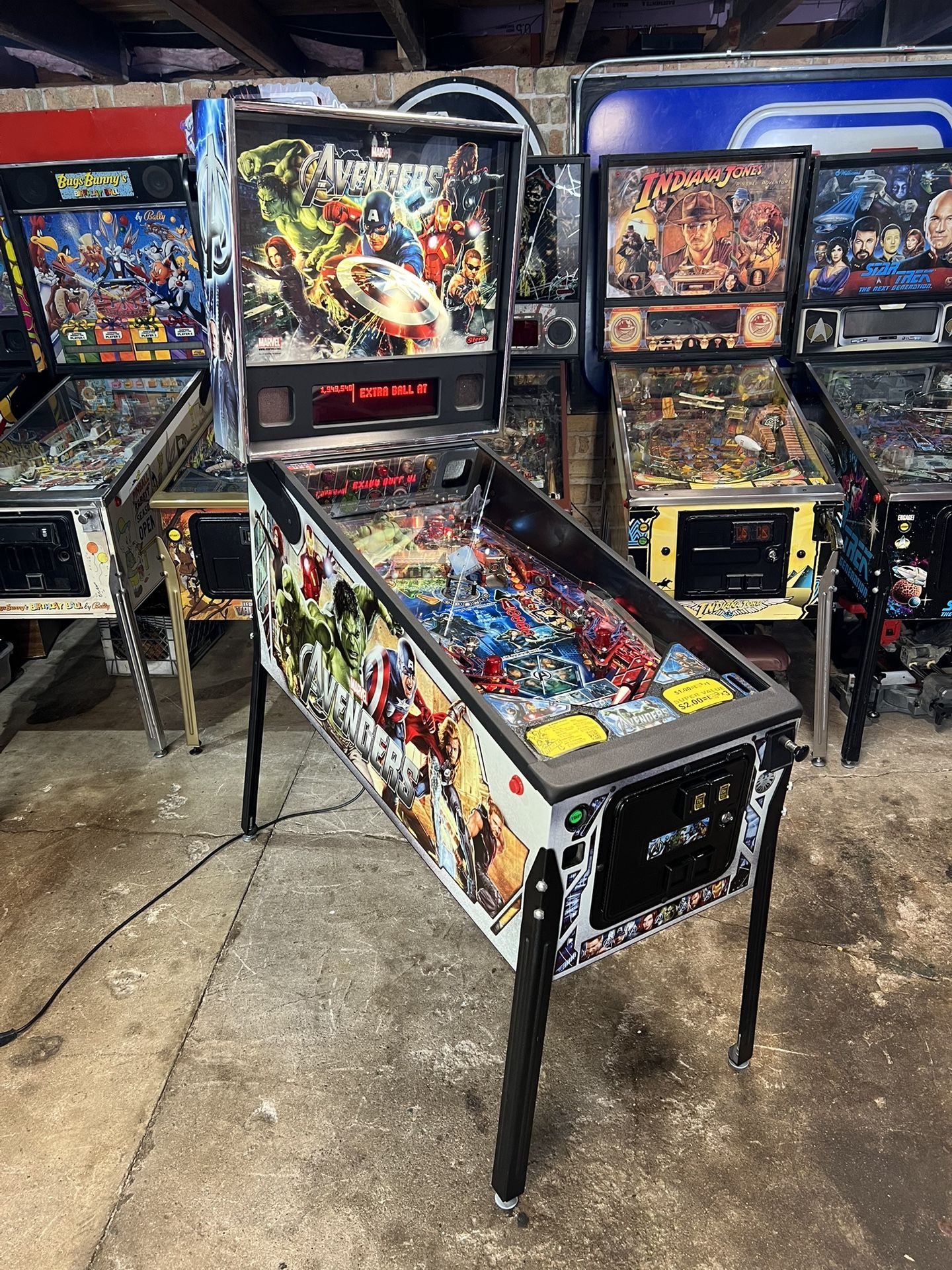Avengers Pinball Machine 