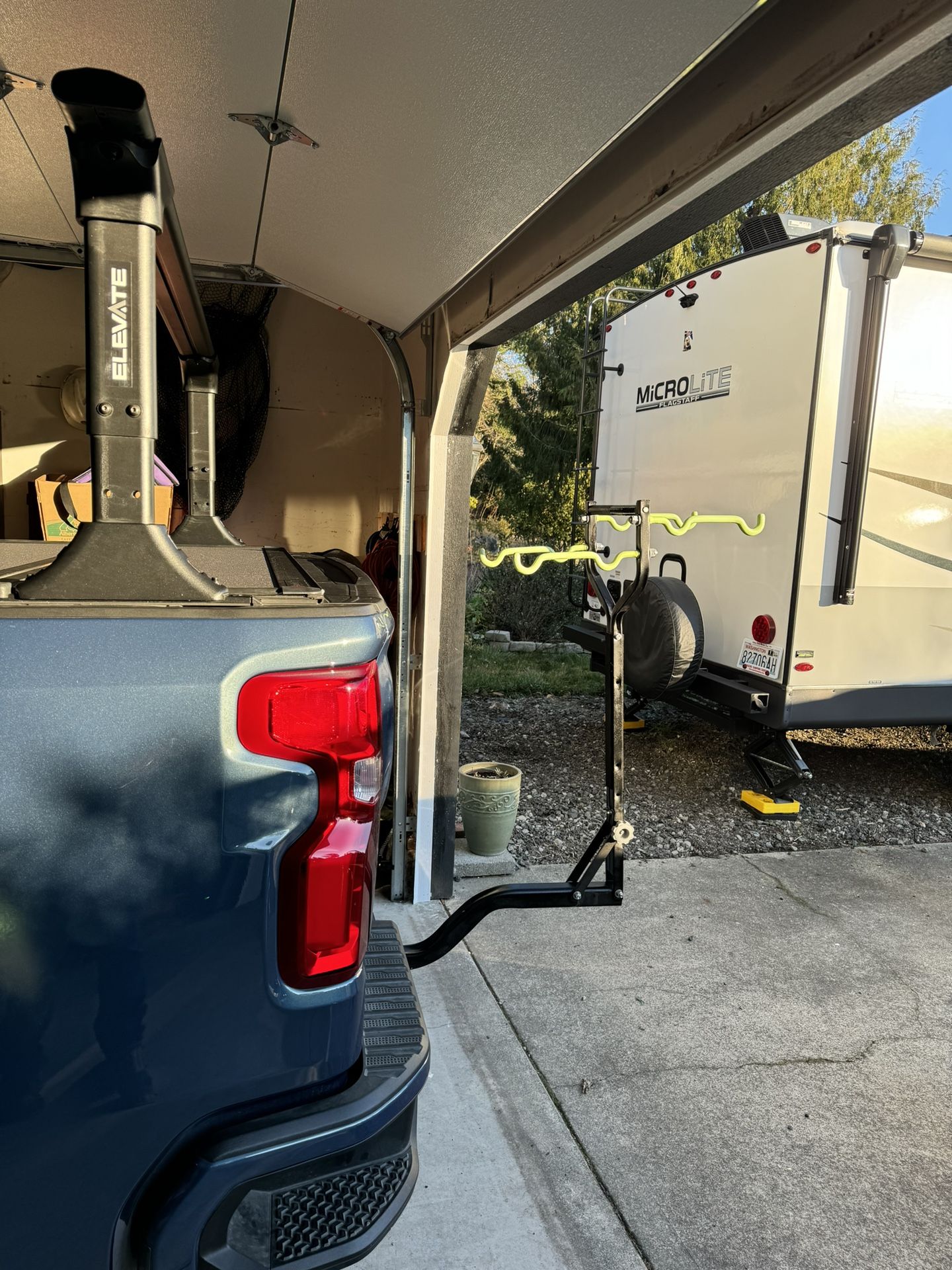 Trailer Hitch Mount Bike Rack.