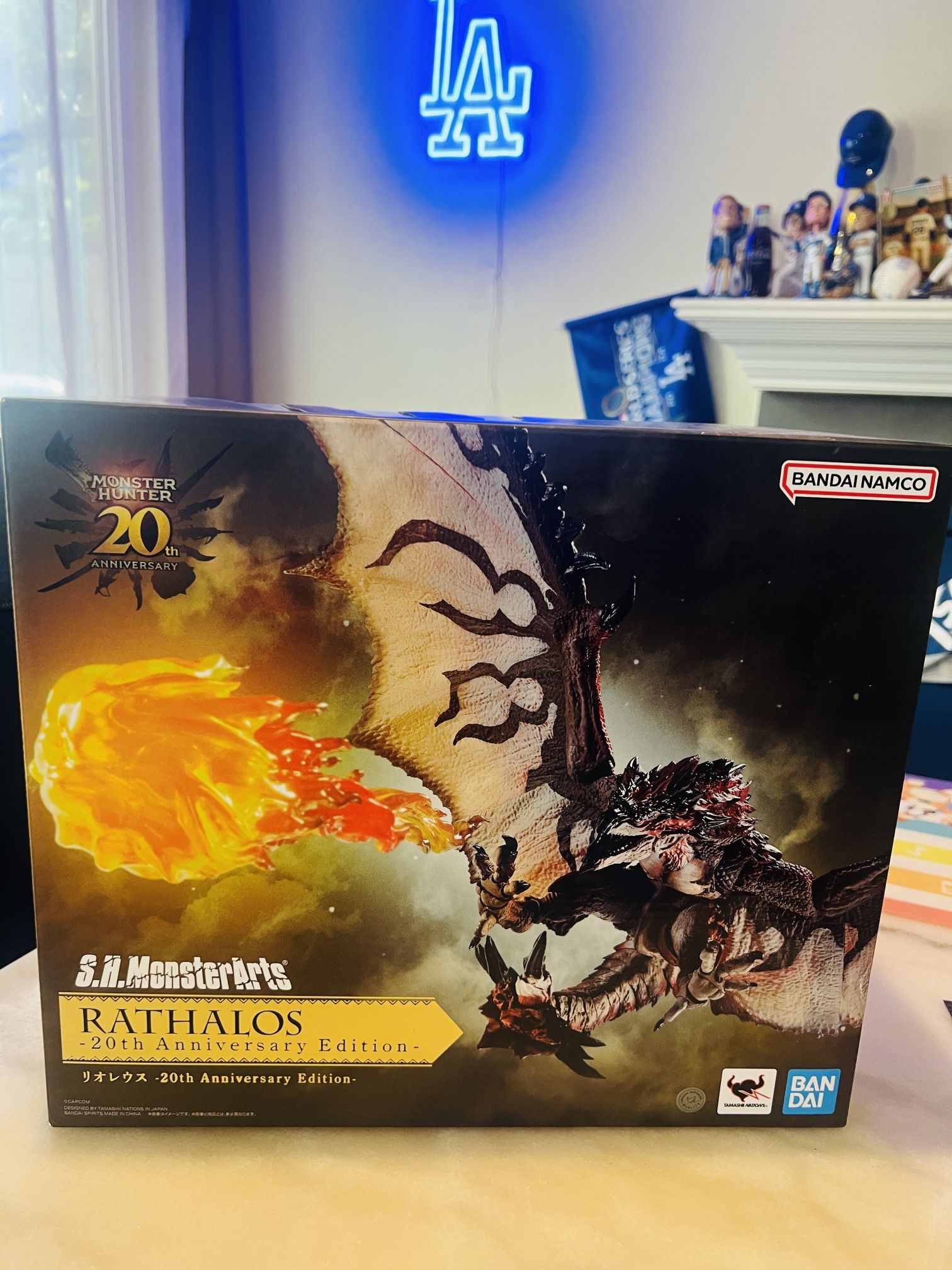 生き物・恐竜 BANDAI RATHALOS 20th Anniversary Edition Amazon.com: TAMASHII NATIONS - Monster Hunter Series - Rathalos