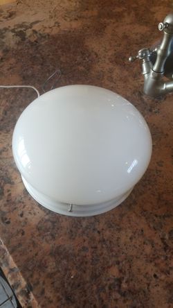 Light fixture