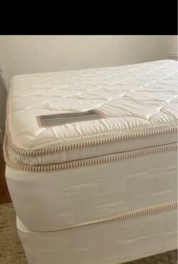 Barely used Queen Goldens Orthopedic Mattress