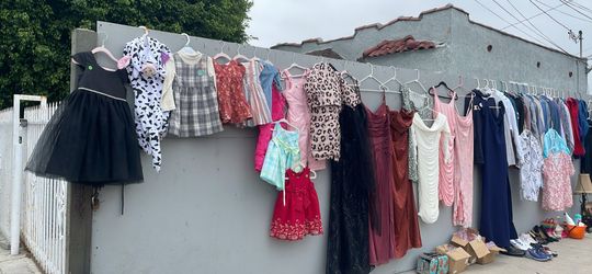 YARD SALE IN COMPTON