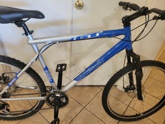 GT Bicycles - MTB  GT OUTPOST DISC　マウンテンバイク　　MTB GT Bicycles - MTB GT OUTPOST DISC マウンテンバイク MTBの通販