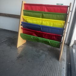 Kids Bookshelf
