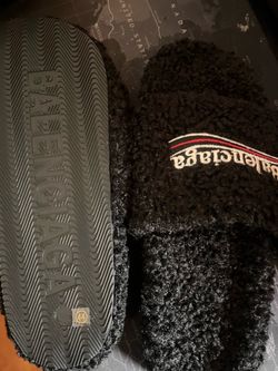 Black Balenci Slides