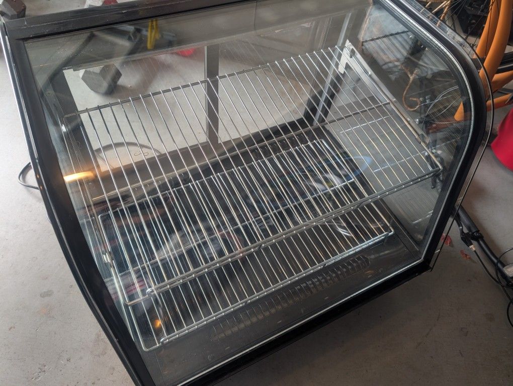 Commercial Grade Display Refrigerator 