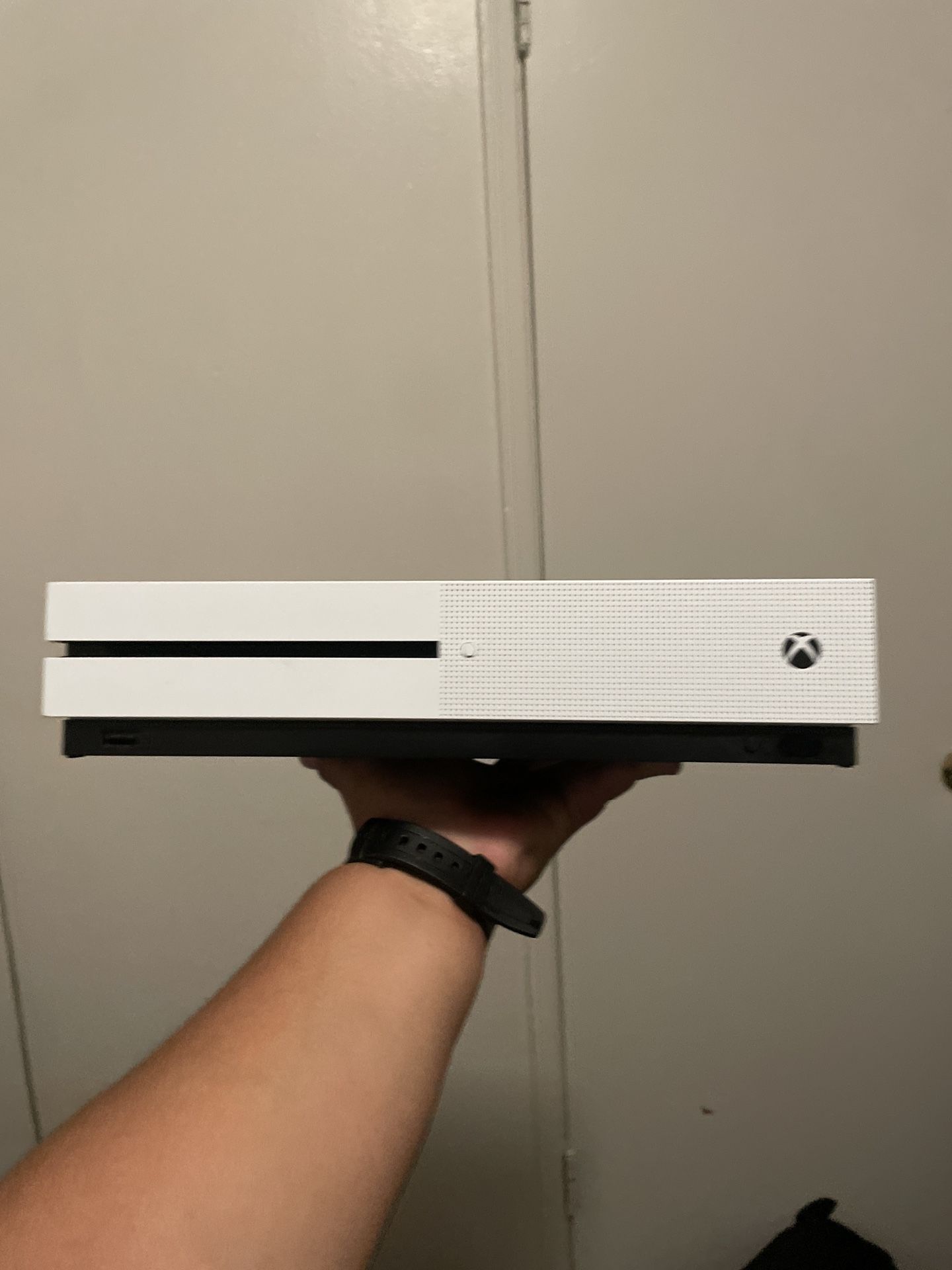X Box One S