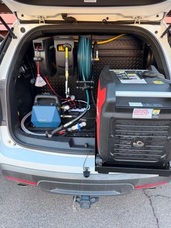 Selling mobile detailing equipment