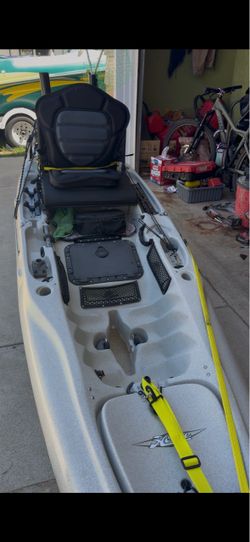 Hobie Outback 12 feet pedal drive kayak