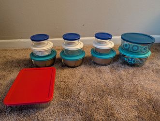 Pyrex new set of 12 glass storage
