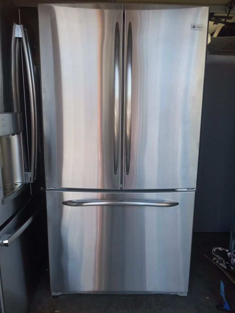 Refrigerator Stainless