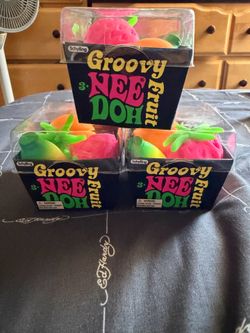 Needoh groovy fruit
